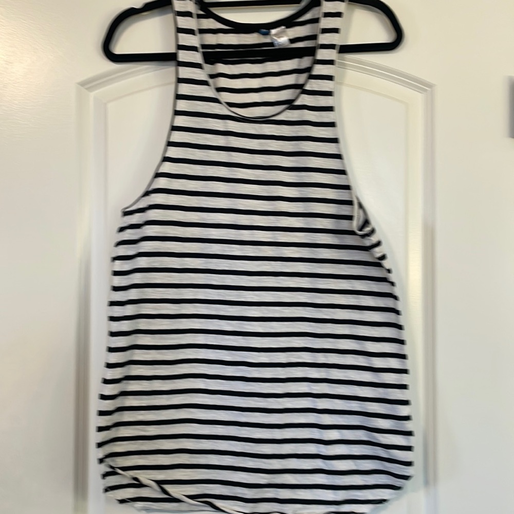 Striped black and white tank top By H&M small Size